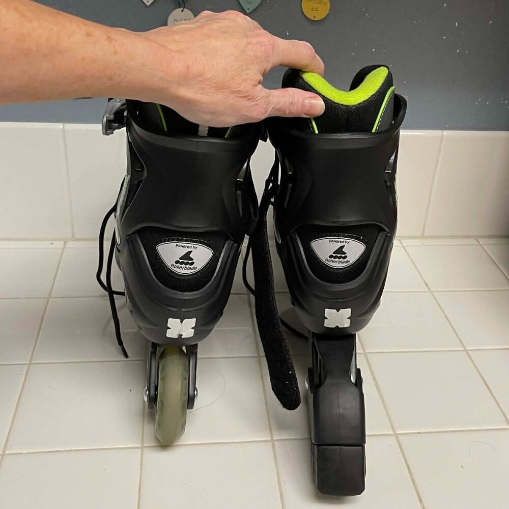 Bladerunner Advantage Pro XT inline skates size 11 - Picture 2 of 12